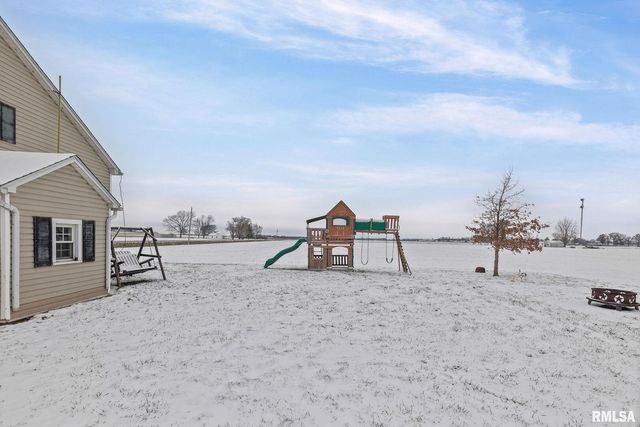 7302 HOFFMAN Road, Centralia, IL 62801