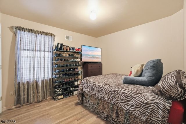 452 Broadway, Elizabeth City, NJ 07206