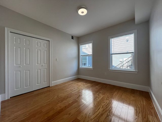 123 Cummins Highway 1, Boston, MA 02131