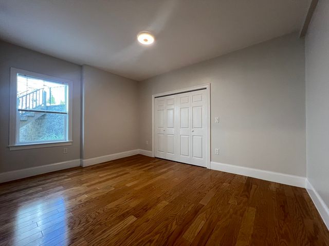 123 Cummins Highway 1, Boston, MA 02131