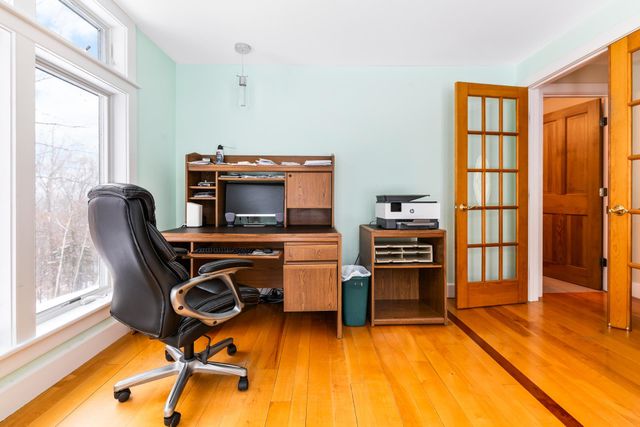 155 Top Of The World Road, Grantham, NH 03753