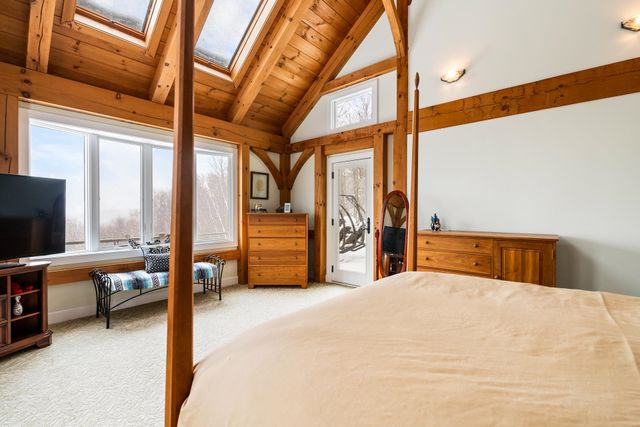 155 Top Of The World Road, Grantham, NH 03753