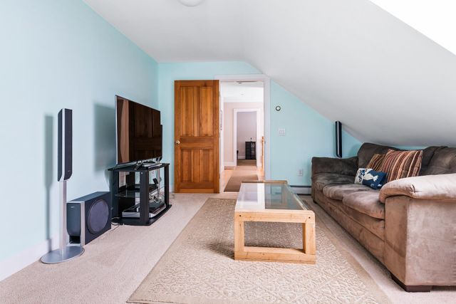 155 Top Of The World Road, Grantham, NH 03753