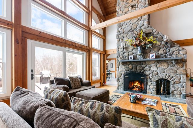 155 Top Of The World Road, Grantham, NH 03753