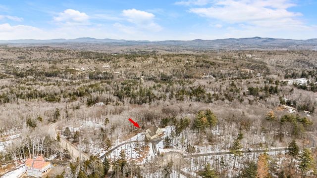 155 Top Of The World Road, Grantham, NH 03753