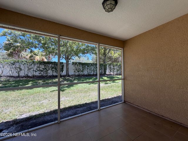 8550 ARGYLE BUSINESS Loop 301, Jacksonville, FL 32244
