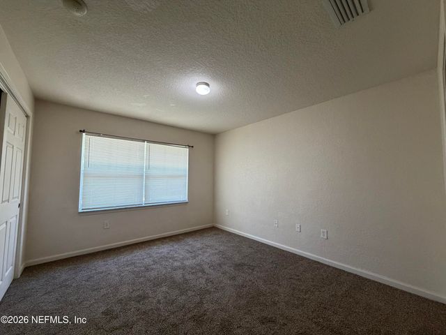 8550 ARGYLE BUSINESS Loop 301, Jacksonville, FL 32244