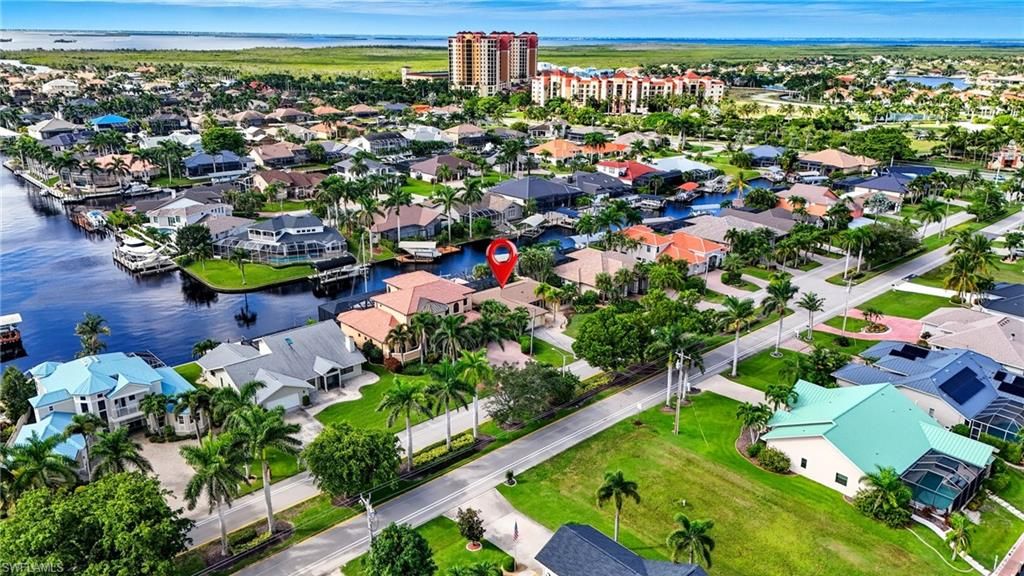 1504 El Dorado PKWY W, Cape Coral, FL 33914