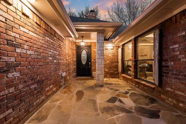 1032 Pebble Beach Drive, Mansfield, TX 76063