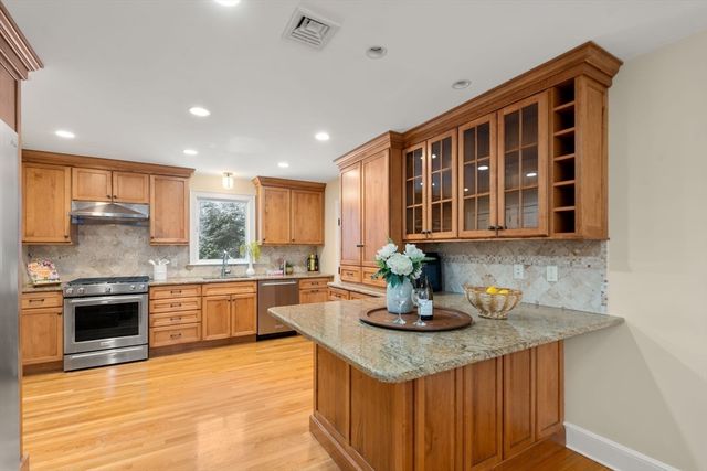 58 Morton St, Needham, MA 02494