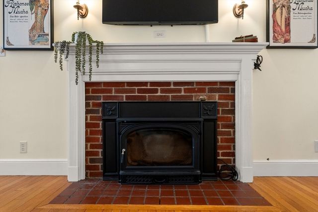 58 Morton St, Needham, MA 02494