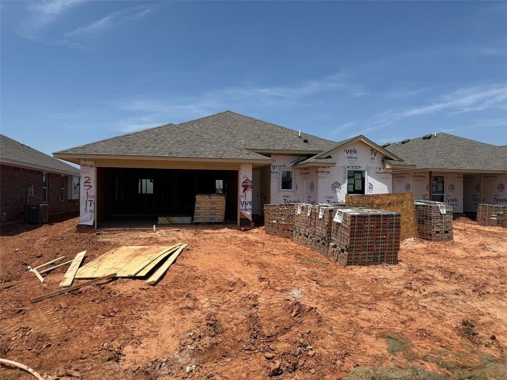 2711 Turtle Way, Midwest City, OK 73130