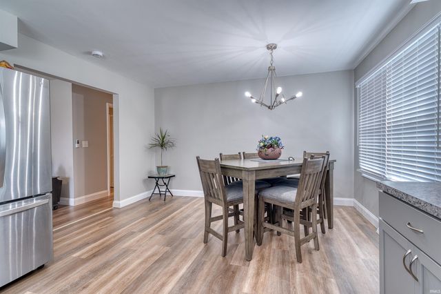 1129 E WATER Street, Mount Vernon, IN 47620