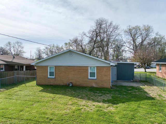 1129 E WATER Street, Mount Vernon, IN 47620