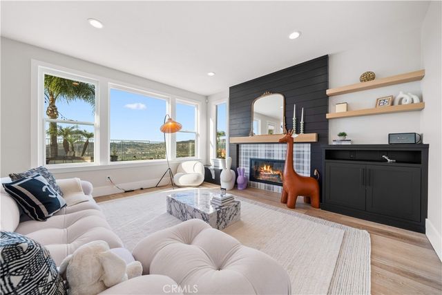 5 Via Taliana, Rancho Santa Margarita, CA 92688