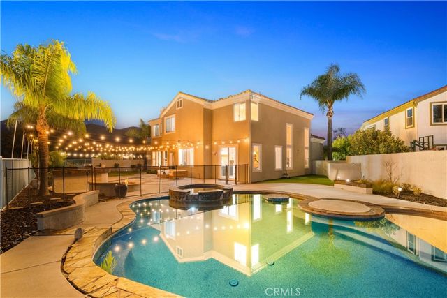 5 Via Taliana, Rancho Santa Margarita, CA 92688