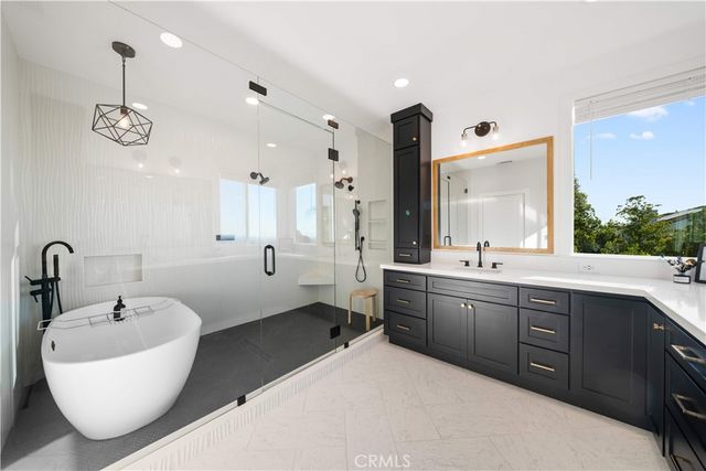 5 Via Taliana, Rancho Santa Margarita, CA 92688