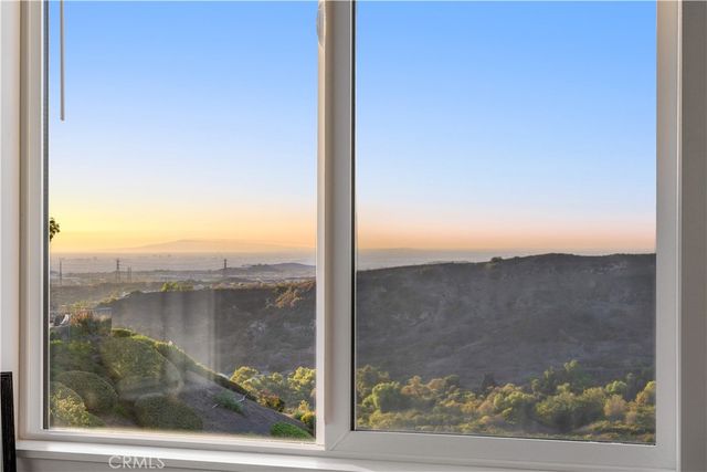 5 Via Taliana, Rancho Santa Margarita, CA 92688