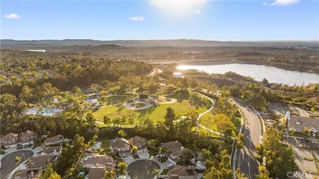 5 Via Taliana, Rancho Santa Margarita, CA 92688