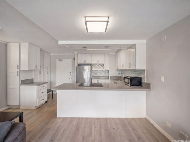 3045 Ala Napuaa Place 1217, Honolulu, HI 96818