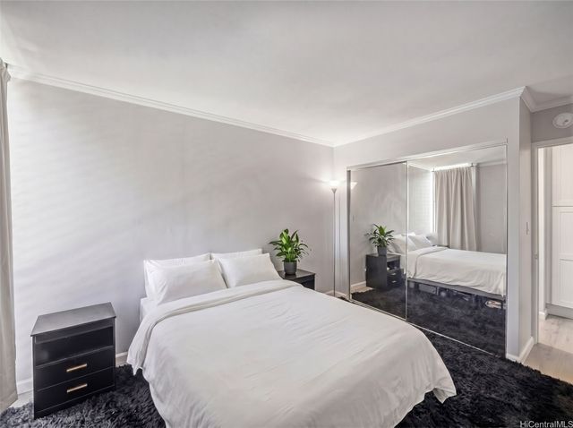 3045 Ala Napuaa Place 1217, Honolulu, HI 96818