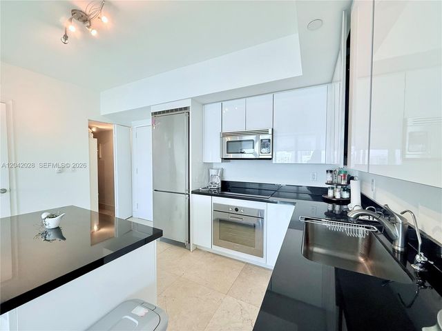 92 SW 3rd Street 4311, Miami, FL 33130