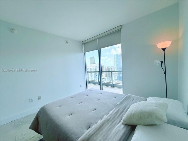 92 SW 3rd Street 4311, Miami, FL 33130