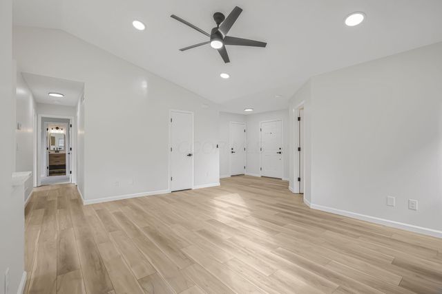 989 Lavender Lane, Columbus, OH 43207