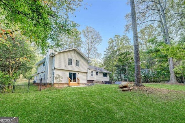 1185 Lake Colony Drive, Marietta, GA 30068