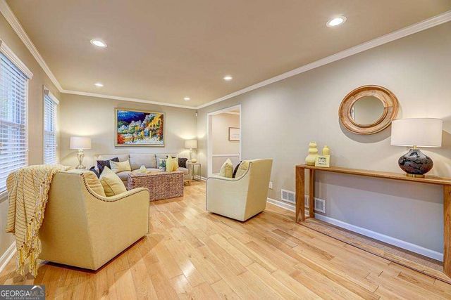 1185 Lake Colony Drive, Marietta, GA 30068