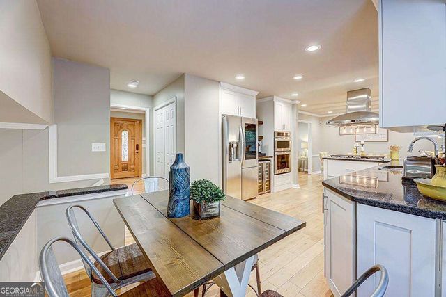 1185 Lake Colony Drive, Marietta, GA 30068