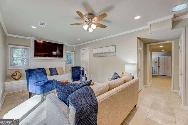 1185 Lake Colony Drive, Marietta, GA 30068