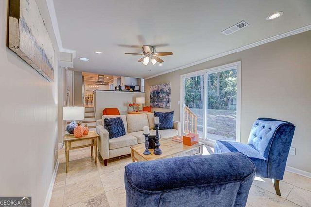 1185 Lake Colony Drive, Marietta, GA 30068