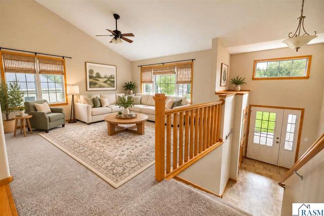 608 Colodoro Lane, Eagle Lake, MN 56024