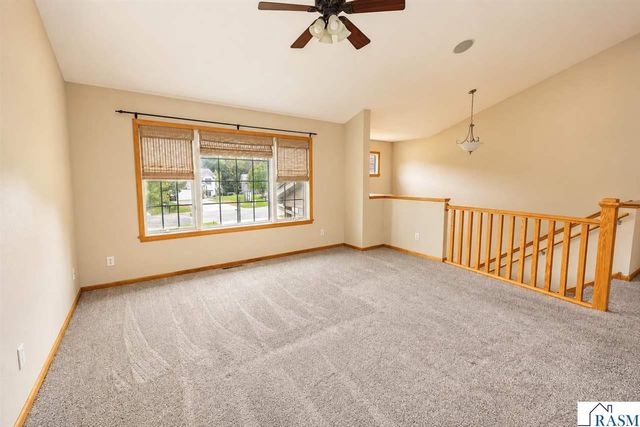 608 Colodoro Lane, Eagle Lake, MN 56024