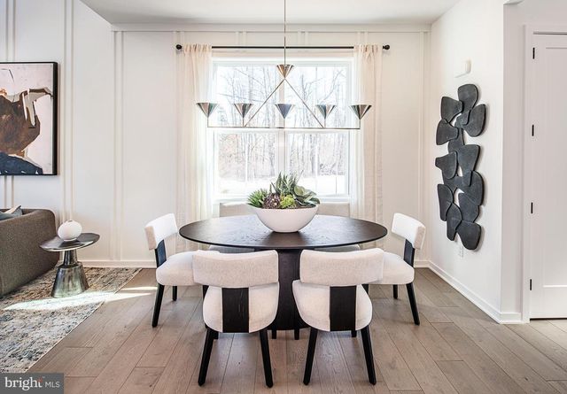 24 OAKWOOD LN, Sellersville, PA 18960