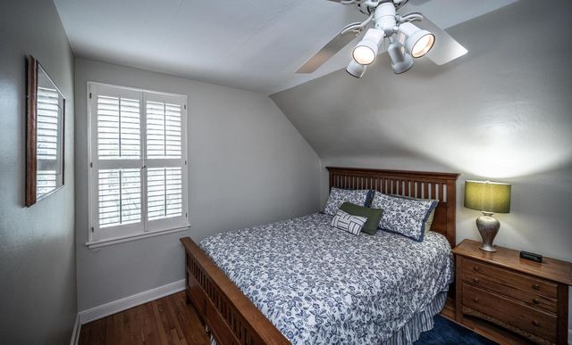 1513 Hoyt Avenue W, Falcon Heights, MN 55108