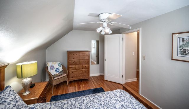 1513 Hoyt Avenue W, Falcon Heights, MN 55108