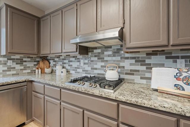 1258 De Cunha Court, Salinas, CA 93906