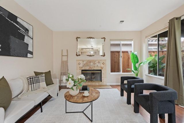 1258 De Cunha Court, Salinas, CA 93906