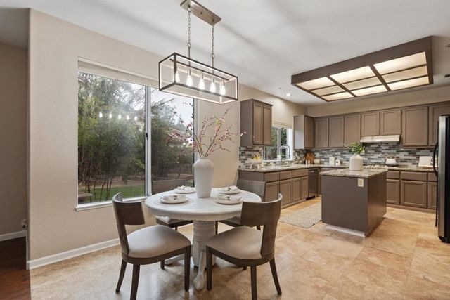 1258 De Cunha Court, Salinas, CA 93906