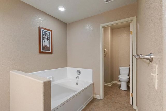 1258 De Cunha Court, Salinas, CA 93906