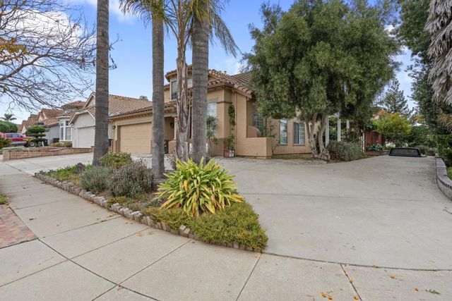 1258 De Cunha Court, Salinas, CA 93906
