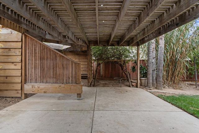 1258 De Cunha Court, Salinas, CA 93906