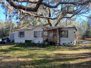136 POWERLINE ROAD, Melrose, FL 32666