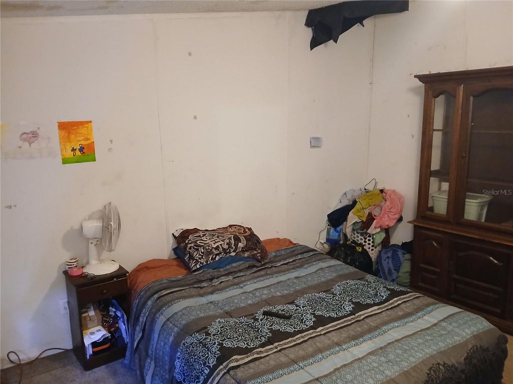 Image 11 of property listing at 136 POWERLINE ROAD, Melrose, FL 32666