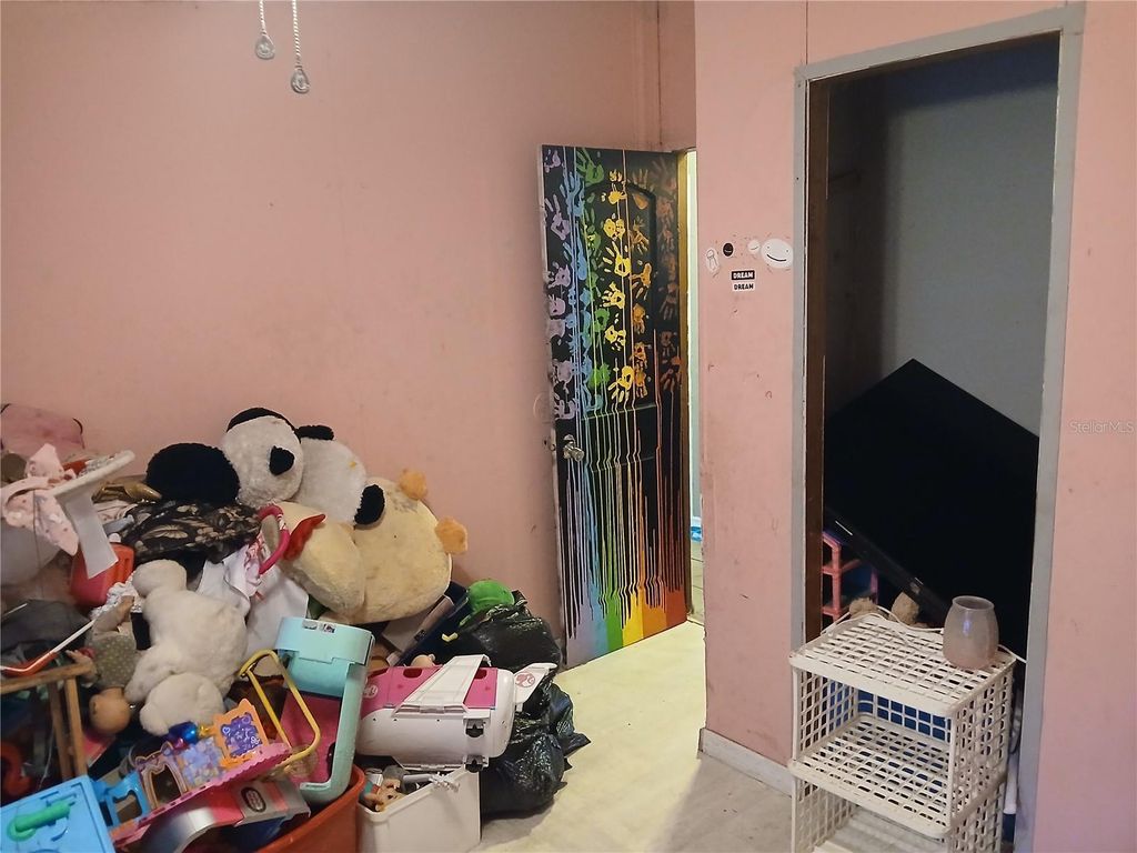 Image 23 of property listing at 136 POWERLINE ROAD, Melrose, FL 32666