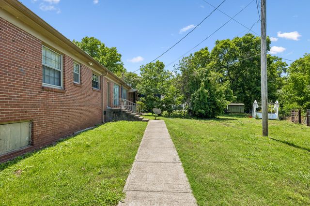 241 Old Rome Pike Unit B, Lebanon, TN 37087