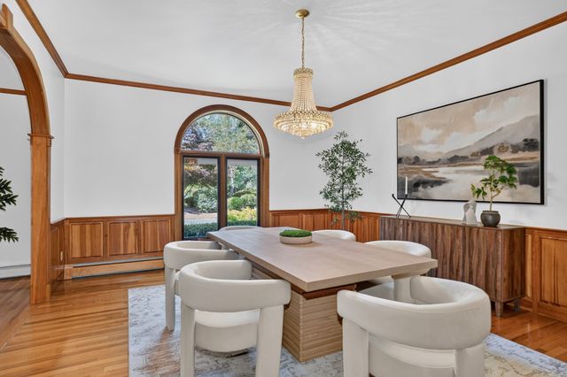 373 Caterina Hts, Concord, MA 01742