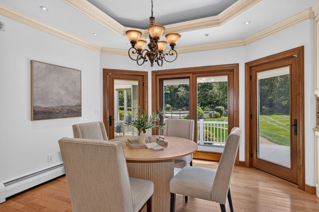 373 Caterina Hts, Concord, MA 01742